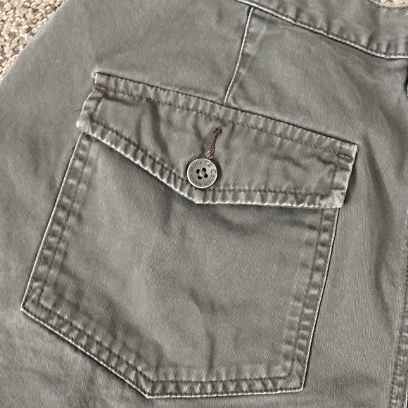 Calvin Klein shorts size 12 color khaki/green. - Picture 6 of 7